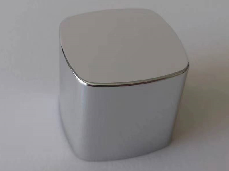 UV metallizated silver color cap for cosmetic bottle