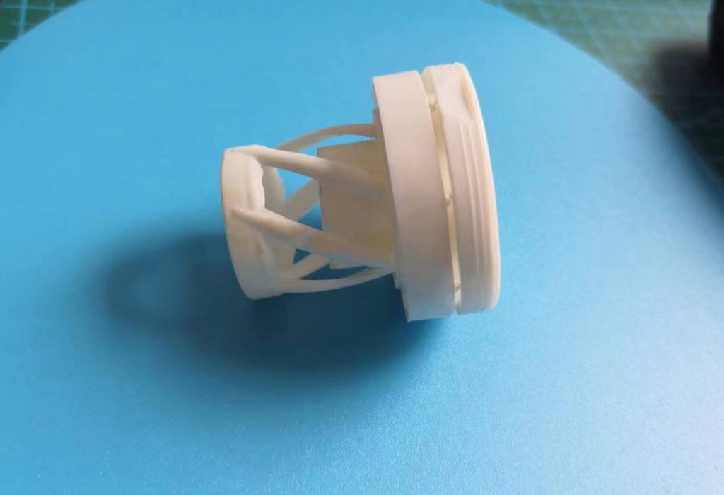 desiccant cap closure